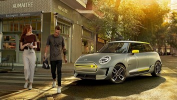 MINI ПРЕДСТАВИТЬ КОНЦЕПТ ЕЛЕКТРОМОБІЛЯ НА МІЖНАРОДНОМУ АВТОСАЛОНІ У ФРАНКФУРТІ: ПОЄДНАННЯ КЛАСИЧНОГО ДИЗАЙНУ І ЗАДОВОЛЕННЯ ВІД МІСЬКОГО КЕРМУВАННЯ. MINI ПРЕДСТАВИТЬ КОНЦЕПТ ЕЛЕКТРОМОБІЛЯ НА МІЖНАРОДНОМУ АВТОСАЛОНІ У ФРАНКФУРТІ: ПОЄДНАННЯ КЛАСИЧНОГО ДИЗАЙНУ І ЗАДОВОЛЕННЯ ВІД МІСЬКОГО КЕРМУВАННЯ.