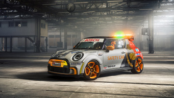 Новий MINI Electric Pacesetter: спортивний електромобіль, натхненний JCW. Новий MINI Electric Pacesetter: спортивний електромобіль, натхненний JCW.